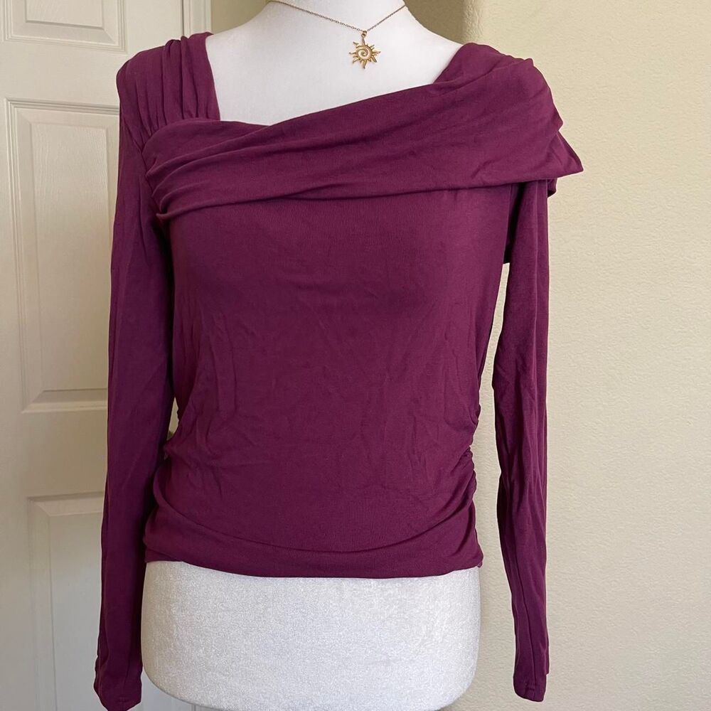 Women's Asymetrical Plum Ruched Off-the-Shoulder Long Sleeve Shirt - size large
